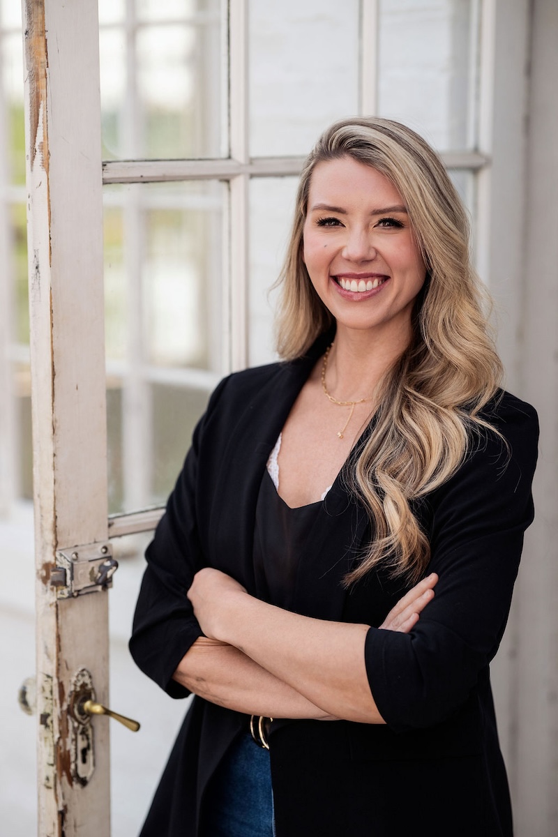 Bailey Baker 1 Headshots