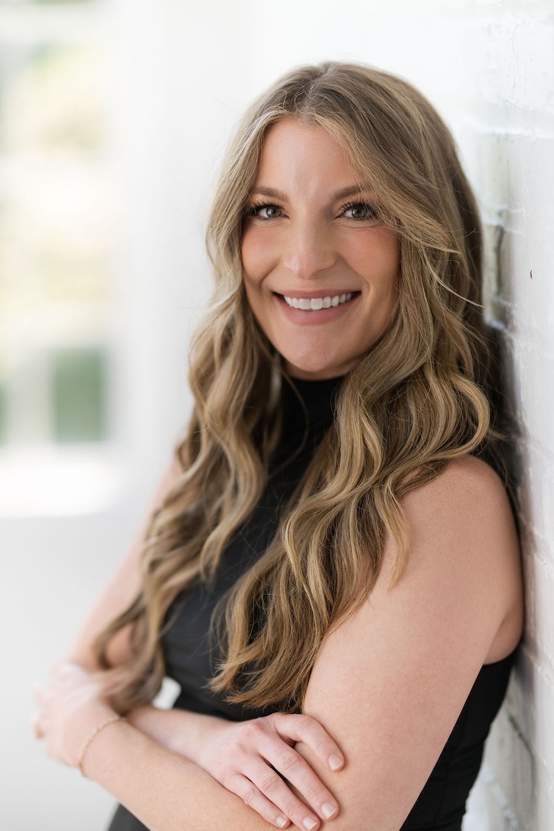 Krista Robinson 1 Headshots
