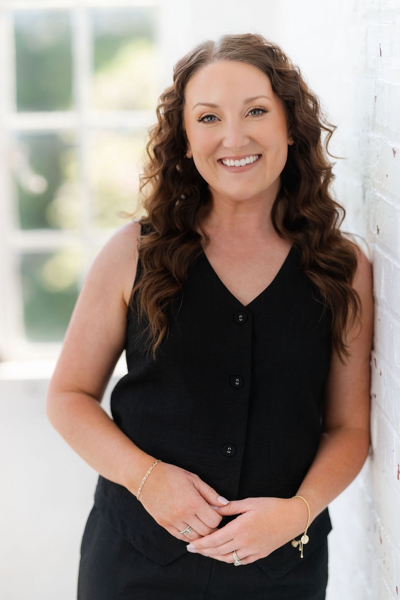 Nikki Cummings 1 Headshots